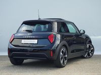 Occasion Mini Cooper S Favoured 204 PK (150 kW) 2025 Zwart Hatchback