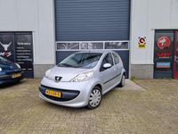 tweedehands Peugeot 107 1.0-12V XS Urban Move|airco|leuke auto!