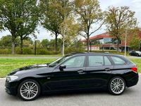 tweedehands BMW 520 5-SERIE D SPORT LINE RIJK UITGERUST PANO/HUD/NL AUTO