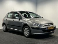 tweedehands Peugeot 307 1.6-16V Gentry