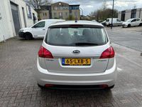 tweedehands Kia Venga 1.4 CVVT X-tra NL AUTO KM 142547 NAP ZEER MOOI 5500e