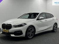 Occasion BMW 118 Executive 2021 Wit Hatchback