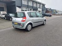 tweedehands Renault Scénic II 2.0-16V Expression Comfort MPV ** EXPORT **