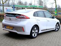 Occasion Hyundai Ioniq Comfort 88 kW (120 PK) 2017 Wit Hatchback