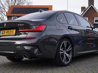 tweedehands BMW 330 330 i High Executive Edition | M-pakket | HuD | Sch