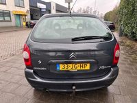 tweedehands Citroën Xsara Picasso MET CLIMA & EVT NIEUW APK!