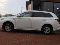 Occasion Mitsubishi Outlander P-HEV 121 PK (88 kW) 2016 Wit (metallic) SUV