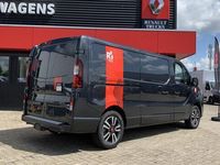 tweedehands Renault Trafic EXCLUSIVE L2H1, 150Pk, Airco, Trekhaak, Parkeersensoren voor/achter en zijkant, Camera, Multimedia systeem, LMV 17"