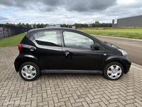 Occasion Toyota Aygo 68 PK (50 kW) 2008 Zwart Hatchback
