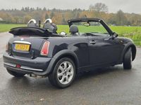 Occasion Mini Cooper Cabriolet Chili 116 PK (85 kW) 2008 Zwart (metallic) Cabriolet