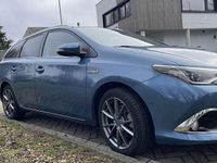 Occasion Toyota Auris Hybrid 136 PK (100 kW) 2015 Blauw Stationwagen
