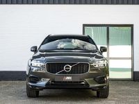 tweedehands Volvo XC60 2.0 T8 Twin Engine AWD R-Design Massage Nappa-Leder Panorama ACC Memory Camera Pine Grey