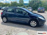 tweedehands Peugeot 307  1.6 16V 5DRS