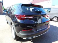 tweedehands Opel Grandland X 1200 Benzine Innovation +... AUTOMAAT