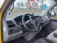 Occasion VW T5 Comfortline 102 PK (75 kW) 2012 Geel Van