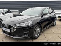 Nieuw Ford Focus Titanium 125 PK (91 kW) 2025 Zwart Hatchback