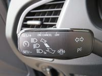 tweedehands Skoda Fabia Combi 1.0 TSI Ambition | Airco | Cruise control | Parkeersensoren | Incl. BOVAG Garantie | LED Dagrijverlichting | Bluetooth |