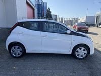 Occasion Toyota Aygo X-play 74 PK (54 kW) 2021 Wit Hatchback