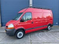 tweedehands Renault Master T33 2.5 dCi L2H2 AIRCO / CRUISE CONTROLE / NAVI / IMPERIAL / 3 ZITS