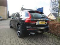 tweedehands Volvo XC60 2.0 T8 Twin Engine AWD R-Desgin (Navi,Camera,AdaptiveCruise,Stoelverwarming,Trekhaak Elektrisch)