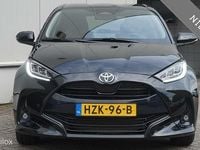 Nieuw Toyota Yaris 114 PK (83 kW) 2025 Zwart Hatchback