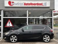 tweedehands Opel Astra 1.4 Turbo Sport 5 Deurs / Sport stoelen / Navi / 6 Bak / 2010