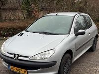 Occasion Peugeot 206 75 PK (55 kW) 2006 Grijs Hatchback