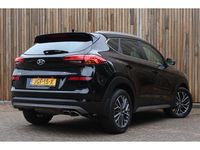 Occasion Hyundai Tucson Comfort 177 PK (130 kW) 2019 Phantom black (zwart parelmoer) SUV