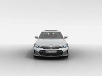 Nieuw BMW 320 Comfort Edition 184 PK (135 kW) 2025 Grijs Sedan