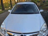 Occasion Opel Astra Business 90 PK (66 kW) 2007 Zilver Hatchback