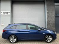 tweedehands Opel Astra Sports Tourer 1.2 T Business Edition [Stuur&Stoel VW|Camera|Carplay|Trekhaak|PDC]