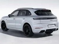 Nieuw Porsche Cayenne Black Edition 470 PK (345 kW) 2025 Zilver SUV