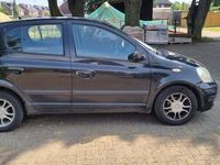Occasion Toyota Yaris Sol 87 PK (63 kW) 2004 Zwart Hatchback