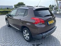 tweedehands Peugeot 2008 1.2 PureTech Allure