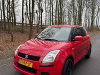 Occasion Suzuki Swift 93 PK (68 kW) 2005 Rood Hatchback
