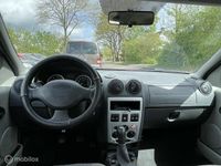 tweedehands Dacia Logan MCV 1.6-16V LPG-G3 Lauréate 7p. | Airco |