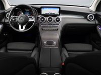 Occasion Mercedes GLC300 AMG line 211 PK (155 kW) 2020 Wit SUV