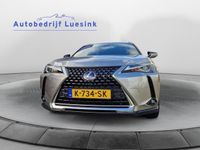 tweedehands Lexus UX 250h Luxury Line Dealeronderhouden Camera Vol Leder Trekhaak Keyless Entry Alarmklasse III LED Apps Lane Assist etc