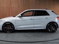 Occasion Audi A1 Sportback S-Line 207 PK (152 kW) 2023 Grijs (metallic) Hatchback