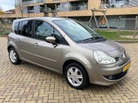 Occasion Renault Grand Modus Dynamique 101 PK (74 kW) 2008 Beige (metallic) MPV