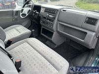 tweedehands VW Transporter 2.5 TDI Invalide auto