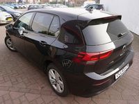Occasion VW Golf VIII Business 131 PK (96 kW) 2023 Zwart (parellak) Hatchback