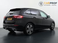 Occasion Mercedes B200 Business 163 PK (119 kW) 2020 Zwart MPV