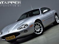 Occasion Jaguar XKR 365 PK (268 kW) 2001 Grijs Coupé