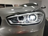 tweedehands BMW 118 1-SERIE i Corporate Lease Executive/ Automaat!/ LED Koplampen/ Trekhaak!/ 16''LMV/ Keyless GO/ Clima/ Navi/ Cruise/ Bluetooth/ Multi.Stuur/ Elek.Pakket/ Isofix/ PDC V+A.