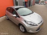 Occasion Ford Fiesta Limited 60 PK (44 kW) 2011 Grijs (metallic) Hatchback