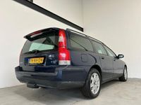 tweedehands Volvo V70 2.4 T Geartr. Automaat. Airco. Cruise. APK 12-2024
