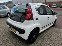 tweedehands Peugeot 107 1.0 Access Accent 'BLACK & WHITE EDITION"