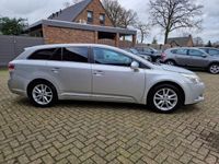 tweedehands Toyota Avensis Wagon 1.8 VVT-i Business Navi ECC Cruise NL-auto C