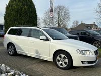 tweedehands Volvo V70 2.0 D2 Classic Edition Wit Trekhaak Xenon 171 DKM